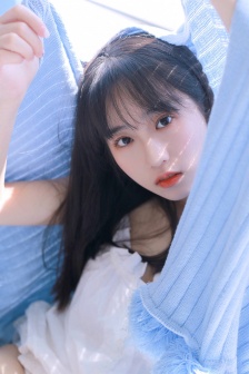 丝袜老师办公室里做好紧好爽